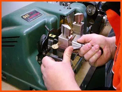  Miami 24 Hr Locksmith Miami, FL 305-704-9904