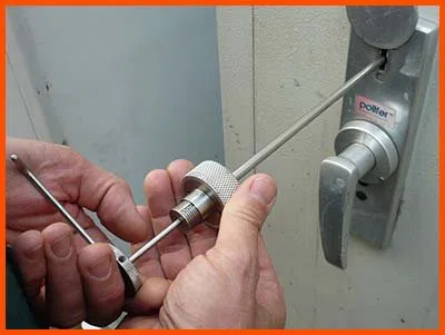 Miami 24 Hr Locksmith Miami, FL 305-704-9904 Miami 24 Hr Locksmith Miami, FL 305-704-9904